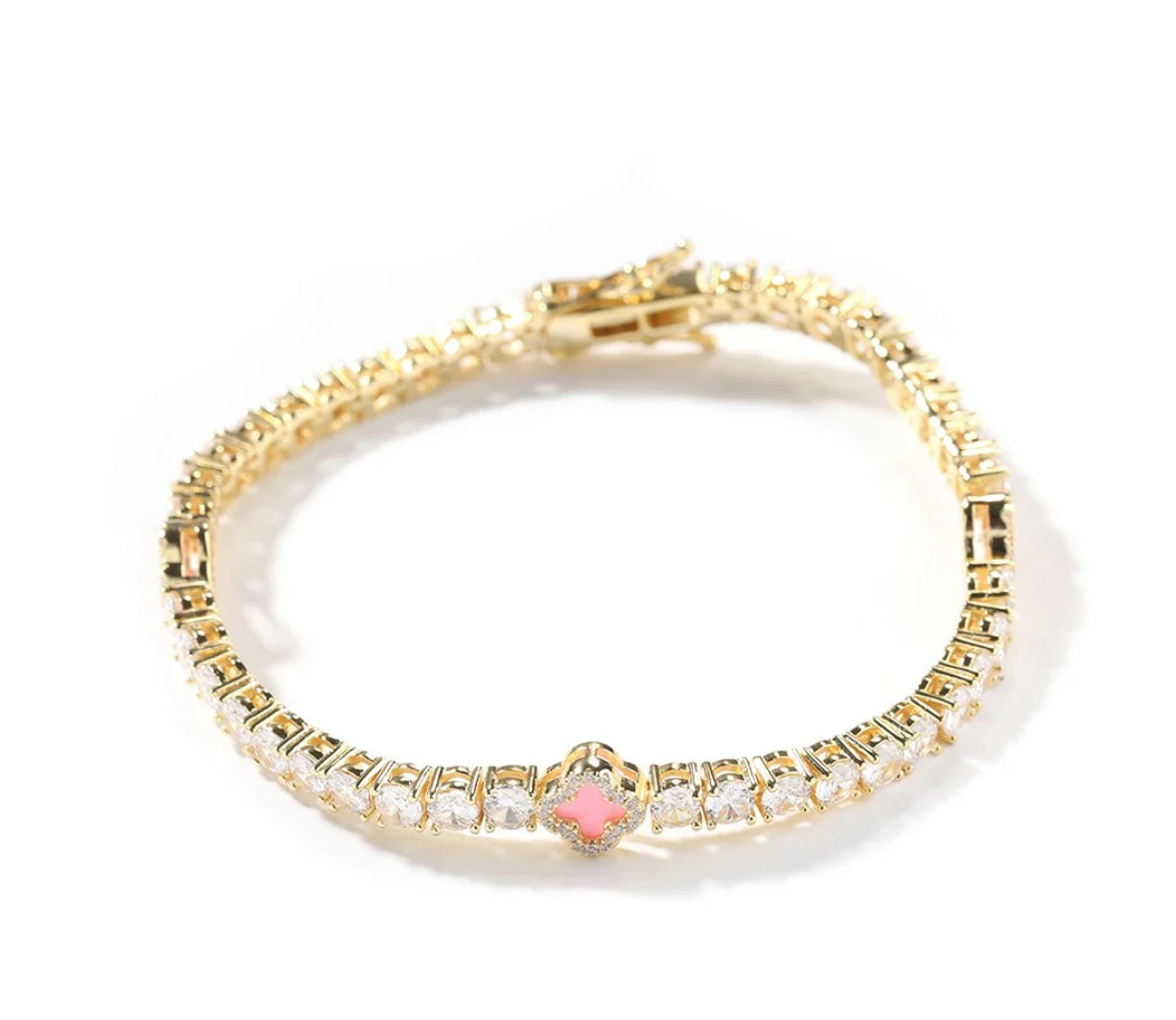 Pink Classic Clover Bracelet