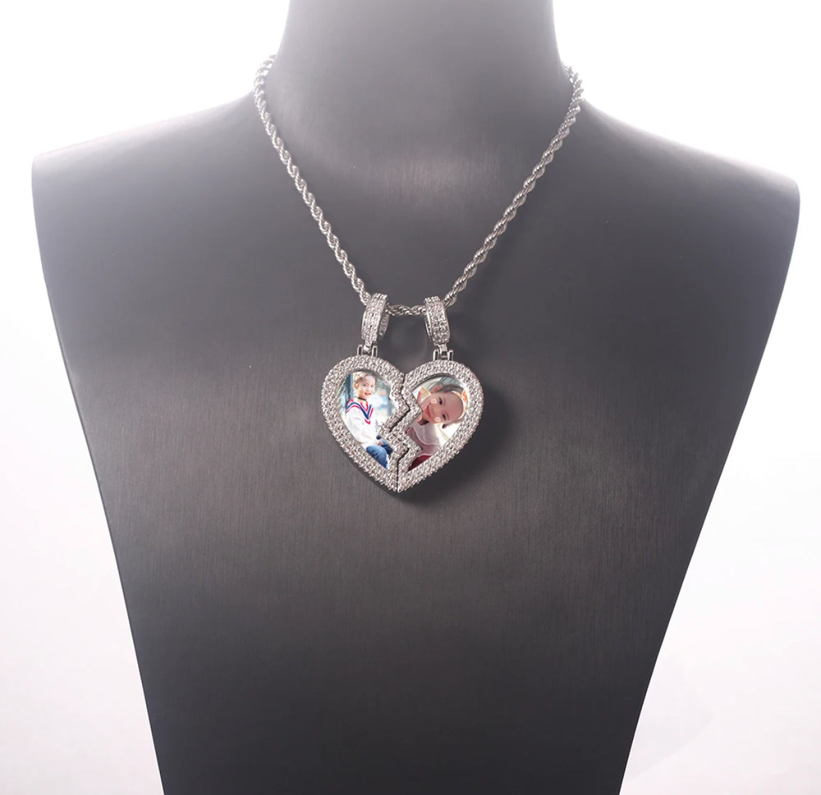 Heart set pendant